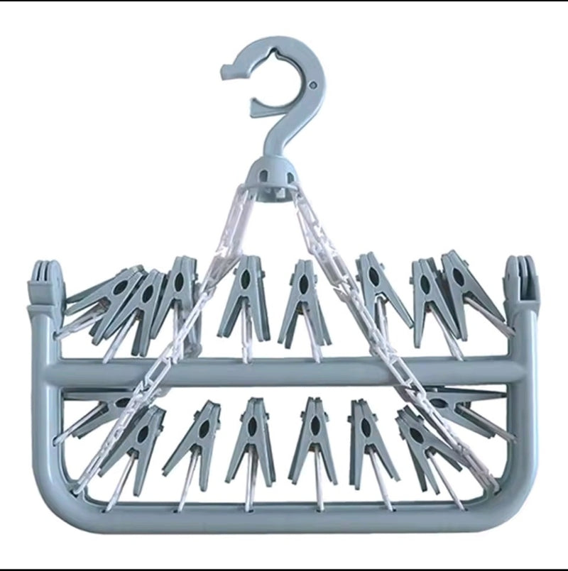 Multifunctional, Foldable and Space-Saving Laundry Hanger (32 pegs) | Plastic and Rotating Hanging Drying Rack